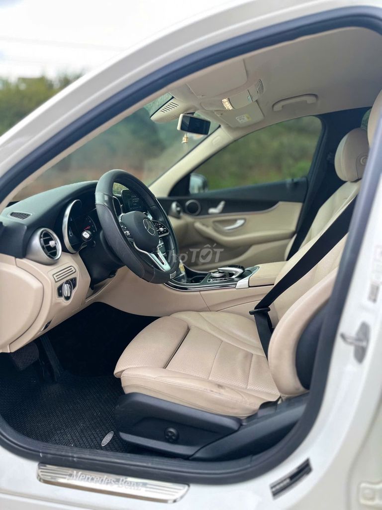 Mercedes Benz C Class 2019  - 61000 km. Mua bán Ô tô tại Thành phố Đà Lạt Lâm Đồng được đăng bởi Huy VF hình 12