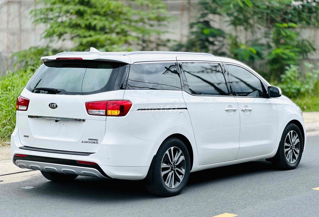Kia Sedona 2016 - 2018 bản full máy dầu xe zin a-z. Mua bán Ô tô tại Huyện Hóc Môn Tp Hồ Chí Minh được đăng bởi Quân Showroom Auto888 hình 6