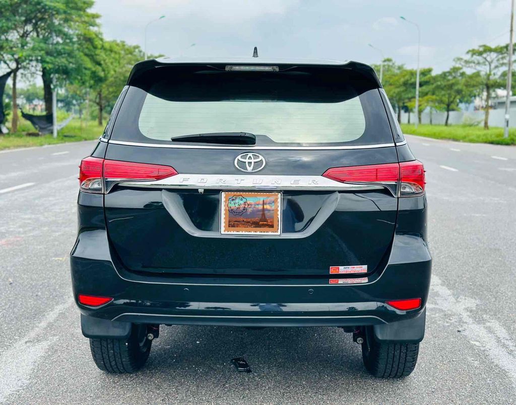 Toyota Fortuner 2017 2.7V 4x2 AT. Mua bán Ô tô tại Huyện Sóc Sơn Hà Nội được đăng bởi AUTO VĨNH CƯỜNG hình 21