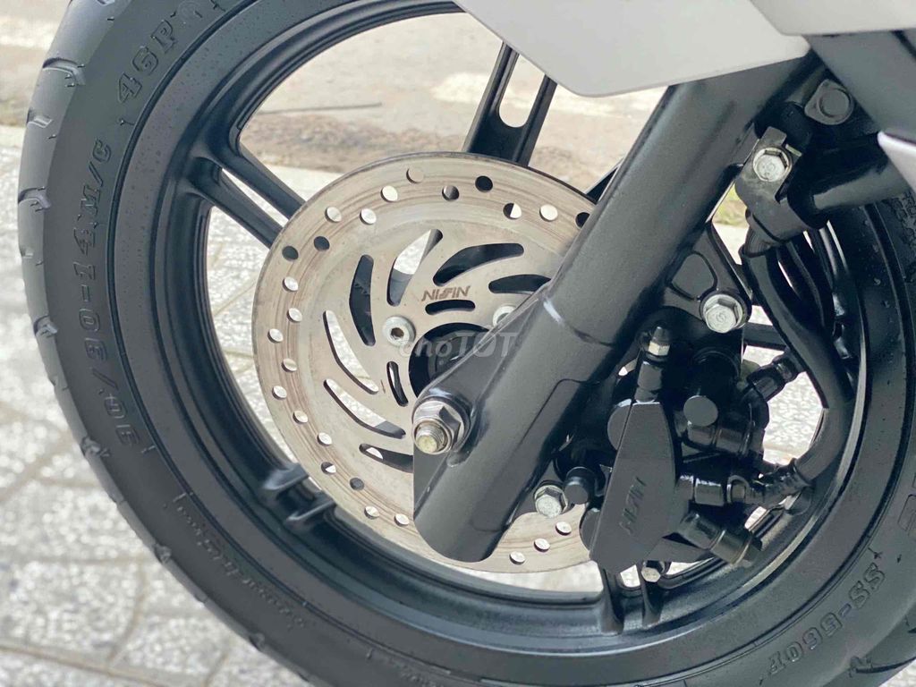 PCX 125 led 2016 khoá smk, xe đẹp,máy zin chất. Mua bán Xe máy tại Quận Ninh Kiều Cần Thơ được đăng bởi Cửa Hàng Xe máy Tân Lập Hưng hình 5