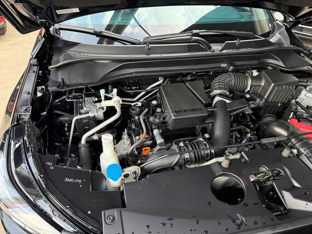 Honda HR-V 2023 RS - 12000 km. Mua bán Ô tô tại Thành phố Thủ Đức Tp Hồ Chí Minh được đăng bởi Long Auto Vạn Phúc hình 13