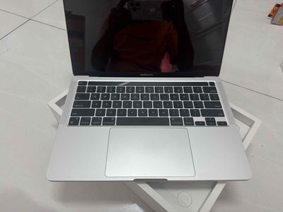 Macbook Pro 13 M1 Silver Đẹp 98% Full Box. Mua bán Laptop tại Quận 6 Tp Hồ Chí Minh được đăng bởi Chuyên mua bán điện thoại laptop