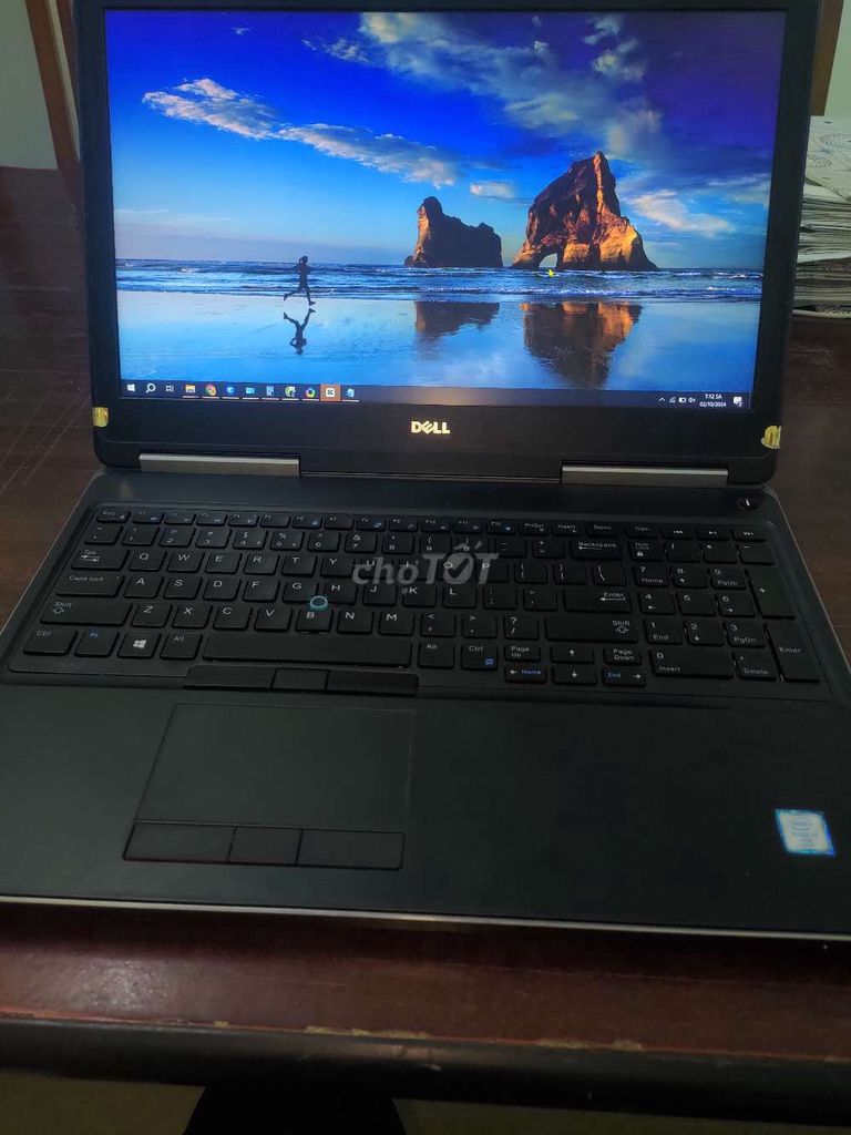 DELL PRECISION 7520 I7 6820H 16GB 256GB 15.6 M2200