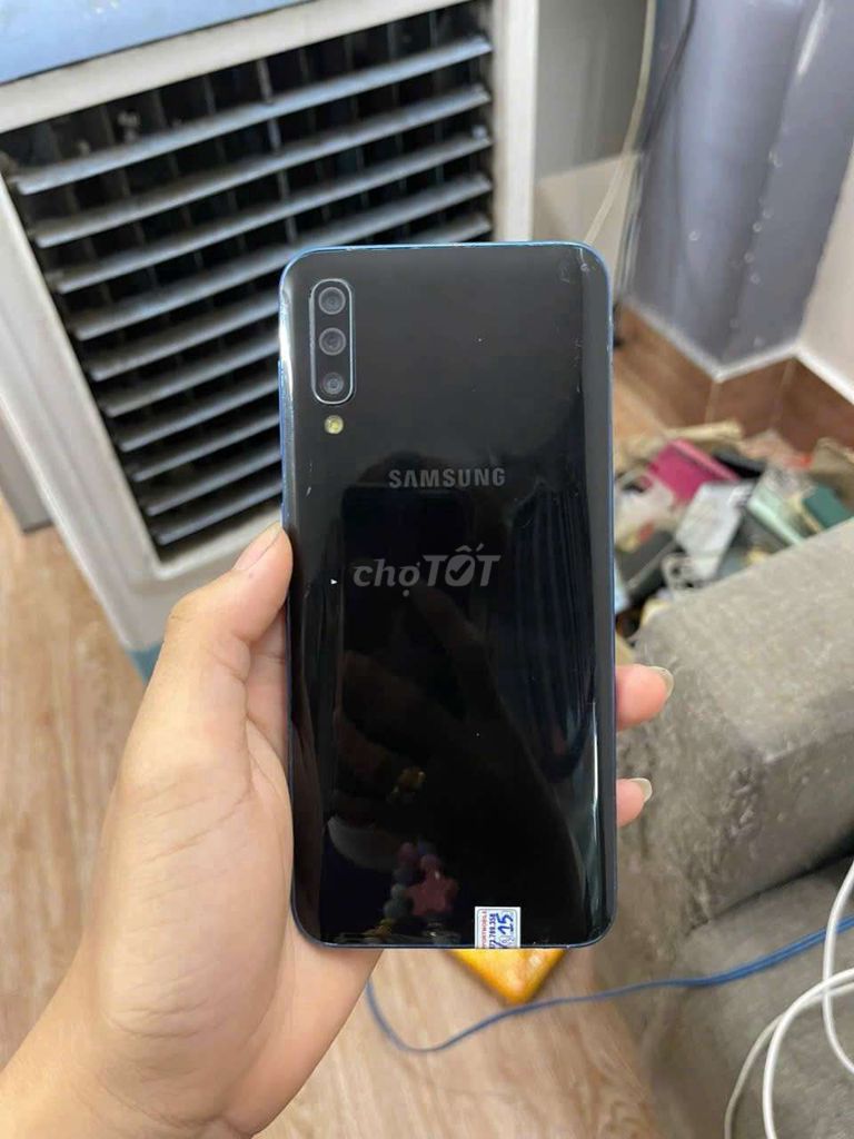 Samsung A50, 6/128g, mất vân, full. Mua bán Điện thoại tại Thành phố Thủ Dầu Một Bình Dương được đăng bởi Phước Mobile hình 1