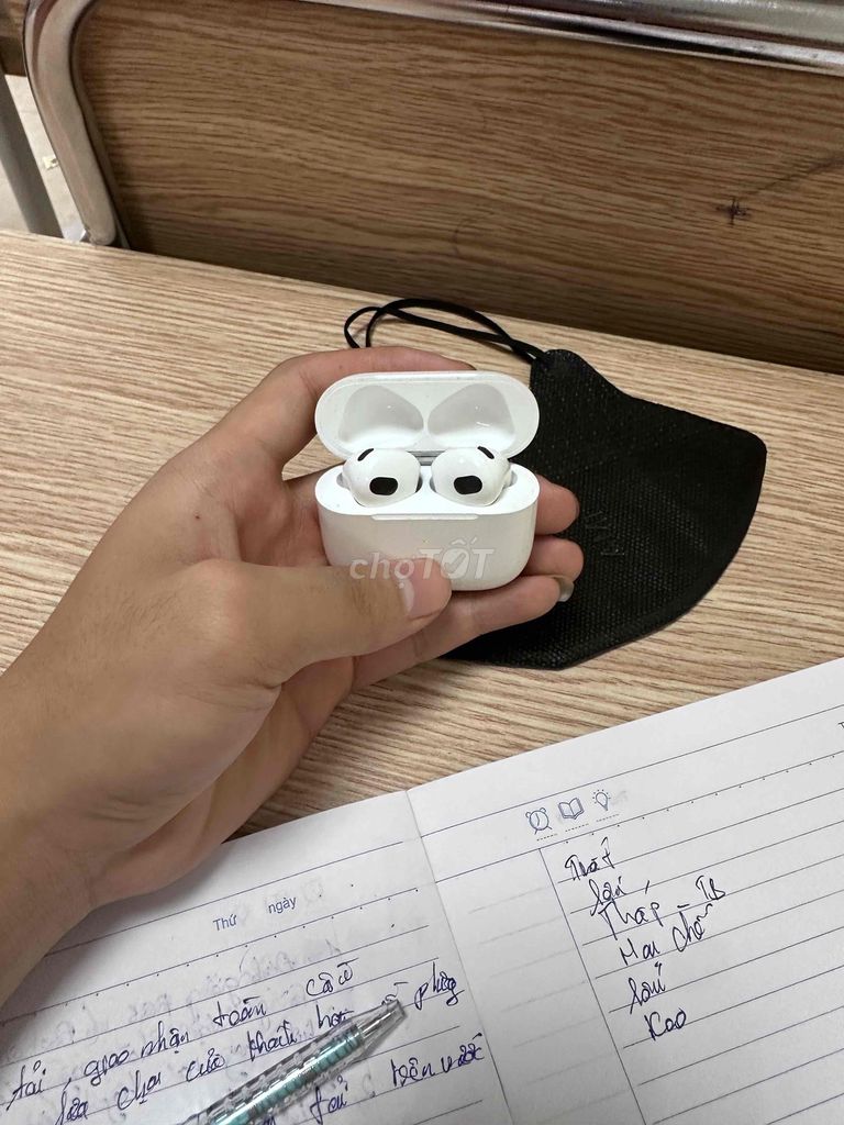 Tai nghe Apple AirPods 3 Trắng. Mua bán Tivi, Âm thanh tại Quận Bắc Từ Liêm Hà Nội được đăng bởi Minhh Chienn hình 1