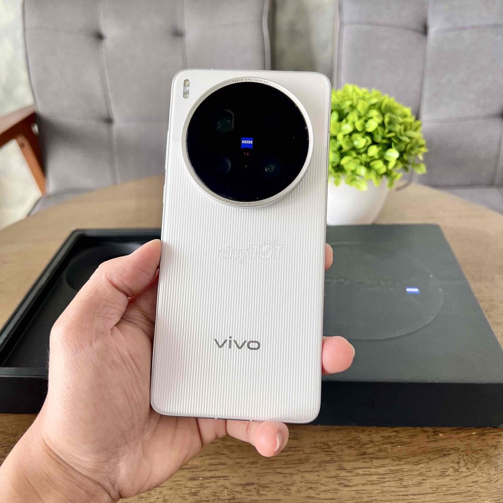 ViVo X200 Ultra 16/512gb đẹp 98. Mua bán Điện thoại tại Thành phố Thủ Đức Tp Hồ Chí Minh được đăng bởi Phạm Văn Giang hình 1