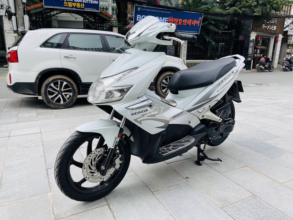 HONDA AIR BLADE 110FI TRẮNG CHÍNH CHỦ