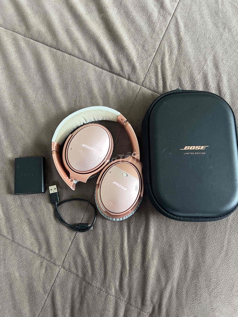 Tai nghe Bose QC35 II Limited Edition. Mua bán Tivi, Âm thanh tại Quận Tây Hồ Hà Nội được đăng bởi Mochi hình 1