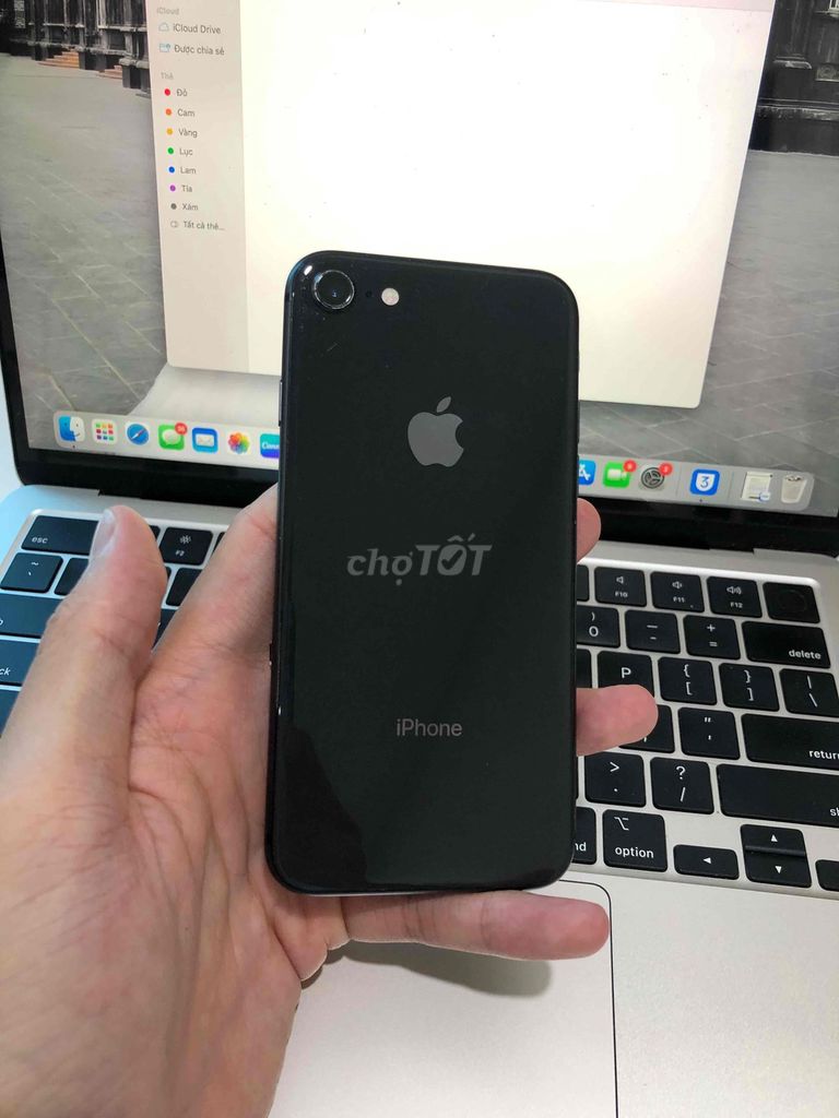 Apple iPhone 8 Đen zin nguyên bản. Mua bán Điện thoại tại Quận Bắc Từ Liêm Hà Nội được đăng bởi Hoang Nam hình 1