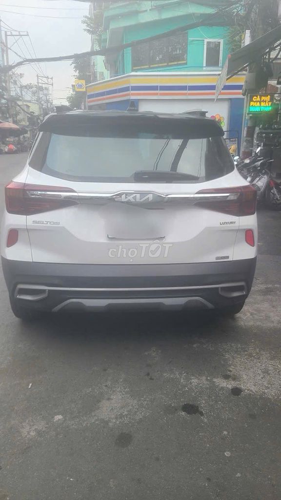 Kia Seltos 2023 1.4 Turbo Luxury - 58000 km. Mua bán Ô tô tại Quận Tân Bình Tp Hồ Chí Minh được đăng bởi Thanh Thảo  hình 3