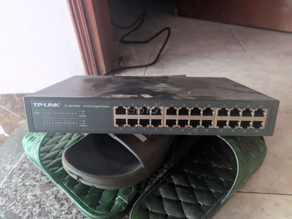 Switch mạng TP-Link TL-SG1024D Ver 4.0 Đen. Mua bán Phụ kiện (Màn hình, Chuột...) tại Huyện Gia Lâm Hà Nội được đăng bởi Mạnh  hình 1