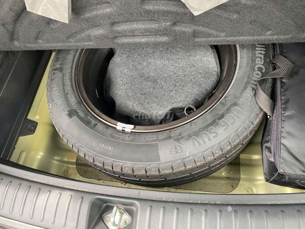 Kia Seltos 2020 Premium 1.4 Turbo,màu vàng,4v km. Mua bán Ô tô tại Quận Bình Tân Tp Hồ Chí Minh được đăng bởi Son Do hình 17