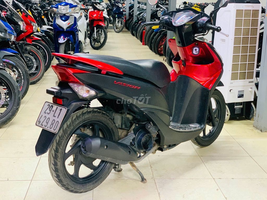 XE MÁY THỊNH PHÁT - HONDA VISION ĐEN NHÁM CHỦ NỮ. Mua bán Xe máy tại Quận Bắc Từ Liêm Hà Nội được đăng bởi XE MÁY THỊNH PHÁT XE LƯỚT GIÁ RẺ hình 4