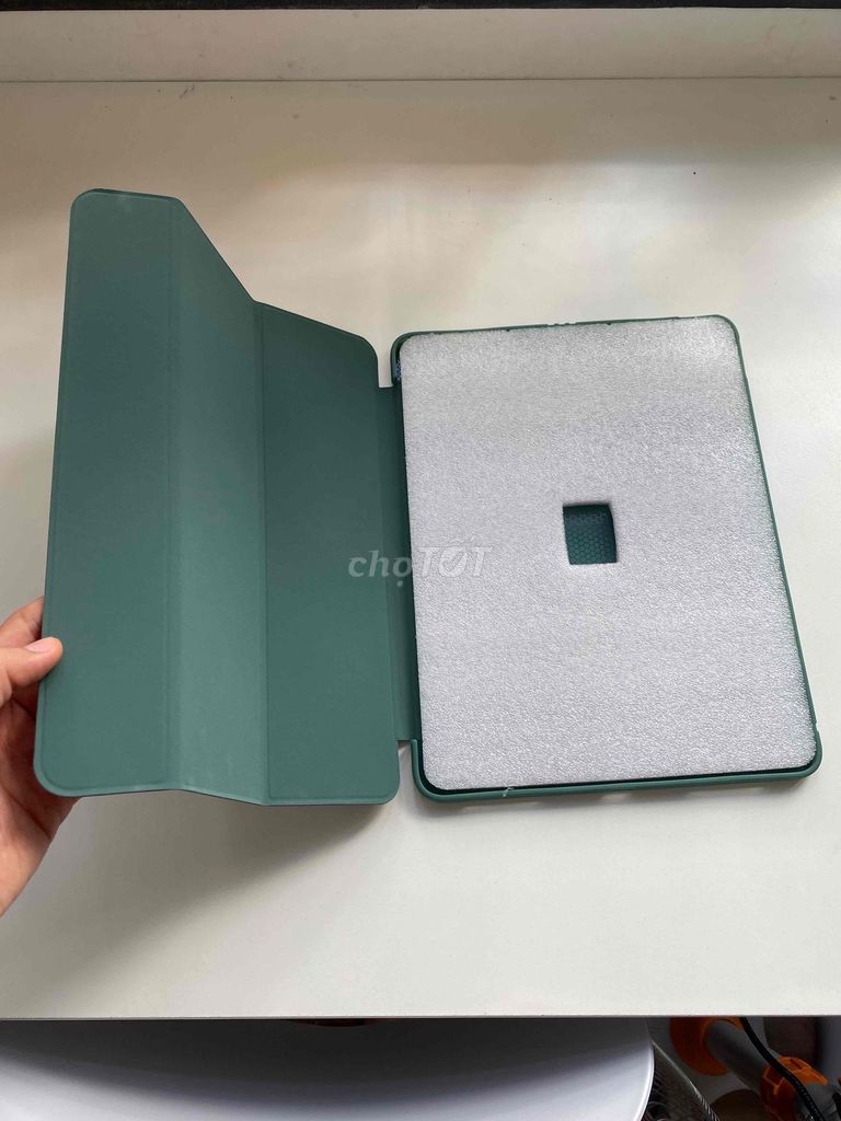 Bao da Apple iPad Air 13-inch (M4) Xanh lá. Mua bán Phụ kiện (Màn hình, Chuột...) tại Quận Gò Vấp Tp Hồ Chí Minh được đăng bởi Đặng Phan hình 1