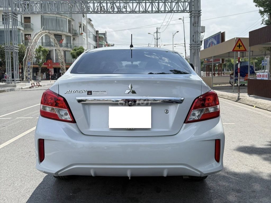 Mitsubishi Attrage 2021 số sàn màu trắng. Mua bán Ô tô tại Quận 12 Tp Hồ Chí Minh được đăng bởi Quang hình 3
