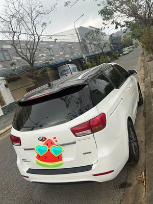Kia Sedona 2018 Dầu Trắng. Mua bán Ô tô tại Quận Liên Chiểu Đà Nẵng được đăng bởi Tân Lê công Vy hình 1