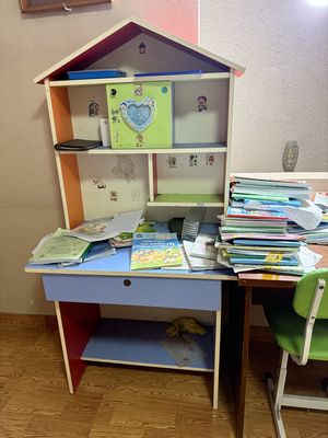 Bộ bàn học cho be tiểu học. Mua bán Bàn ghế tại Quận Gò Vấp Tp Hồ Chí Minh được đăng bởi Hương giang