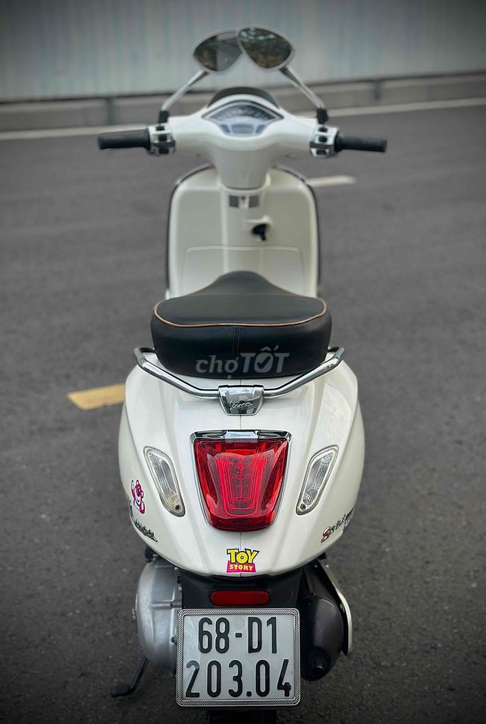 Piaggio Vespa Sprint 125 2015 Trắng. Mua bán Xe máy tại Quận Gò Vấp Tp Hồ Chí Minh được đăng bởi Xe Máy Hiệp Phát hình 12