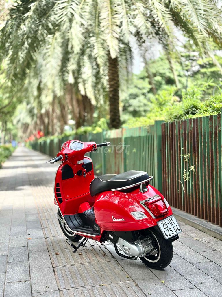 Vespa GTS 125 ABS 2020. Mua bán Xe máy tại Quận Cầu Giấy Hà Nội được đăng bởi Tuấn Việt Motor hình 1