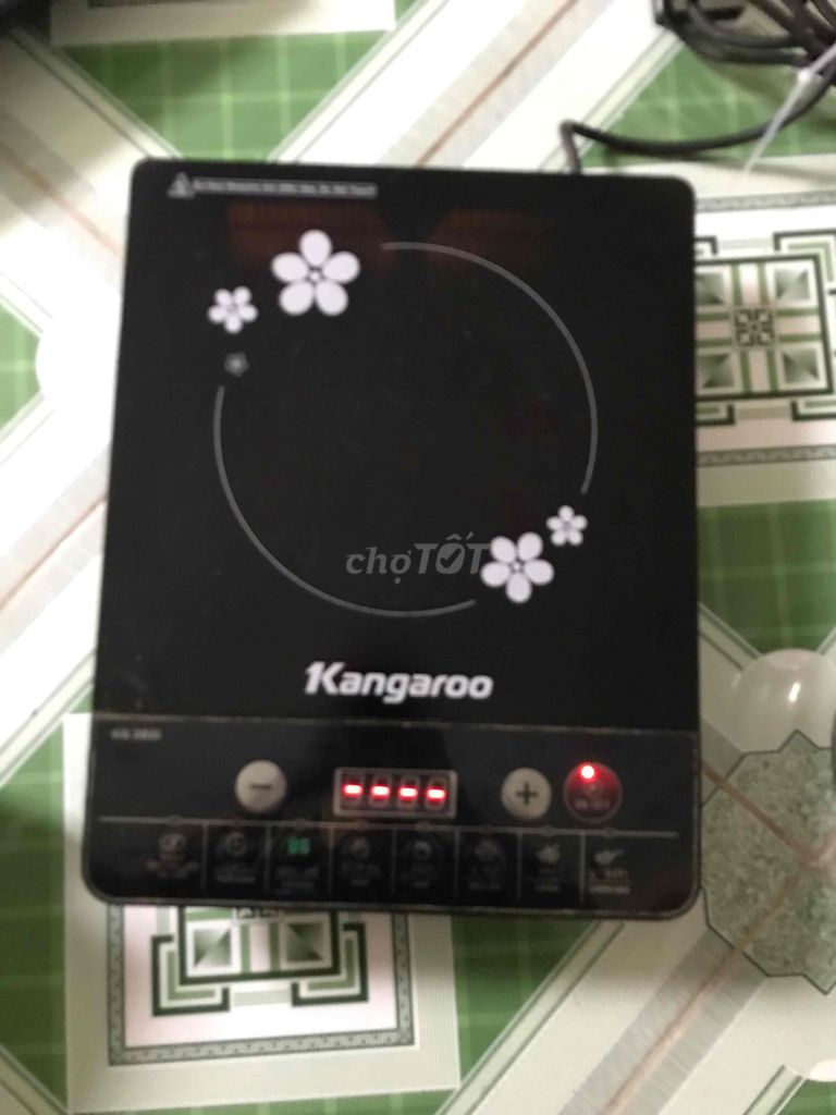 Bếp điện từ Kangaroo Đen Mặt kính Nấu nhanh. Mua bán Bếp, lò, đồ điện nhà bếp tại Quận Cẩm Lệ Đà Nẵng được đăng bởi Trà My hình 1