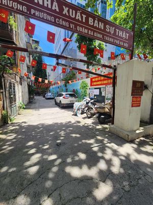 Bán nhà chính chủ. Mua bán căn hộ/chung cư tại Quận Ba Đình Hà Nội được đăng bởi Vũ thị Ny