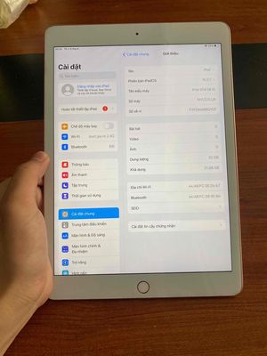 iPad Gen 8 32GB, màn hình 10.2 inch, Xuất xứ Mỹ.. Mua bán Máy tính bảng tại Quận Hoàng Mai Hà Nội được đăng bởi Bùi Duy Khiêm hình 1
