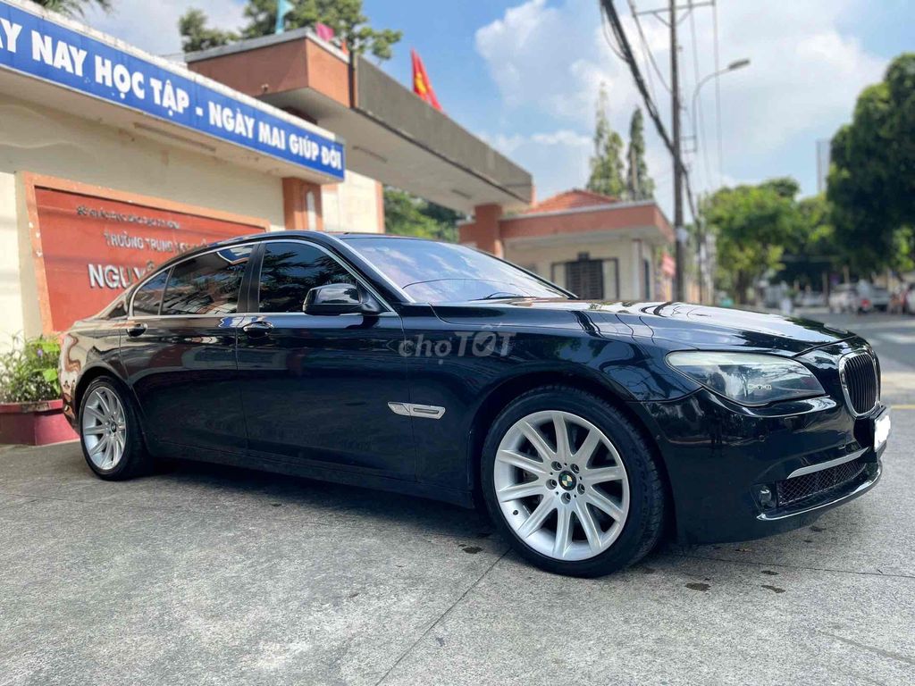 BMW 760LI 2011 - 100000 km. Mua bán Ô tô tại Thành phố Thủ Đức Tp Hồ Chí Minh được đăng bởi Anh Vũ hình 4
