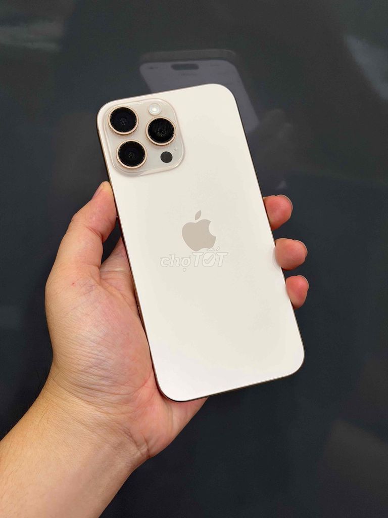 iPhone 16 Pro Max 256GB Vàng VN Pin 95 IOS 18.0.1. Mua bán Điện thoại tại Quận Ninh Kiều Cần Thơ được đăng bởi Quý Mobile Cần thơ hình 1