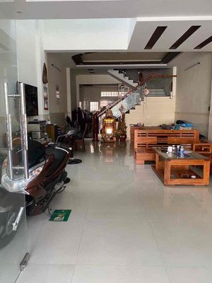 nhà 3 tầng MT THANH HUY 5m5 đối lưng Trần Cao Vân giá tốt