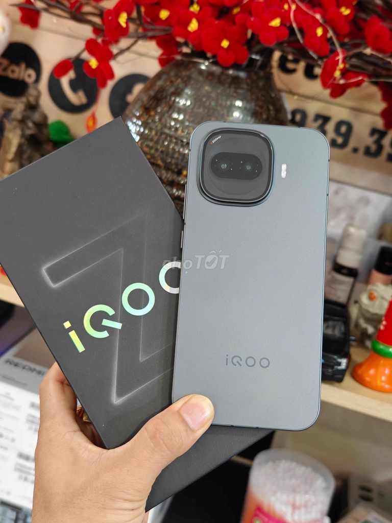 iQOO Z11 Turbo 5G fullbox 12/256GB pin7600 êm bền. Mua bán Điện thoại tại Quận Bình Tân Tp Hồ Chí Minh được đăng bởi Triệu Phúc hình 1