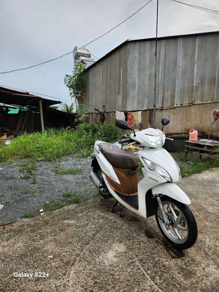 Vision 2014 chính chủ cho ae về tân trang lại. Mua bán Xe máy tại Huyện Nhơn Trạch Đồng Nai được đăng bởi như quỳnh  hình 2