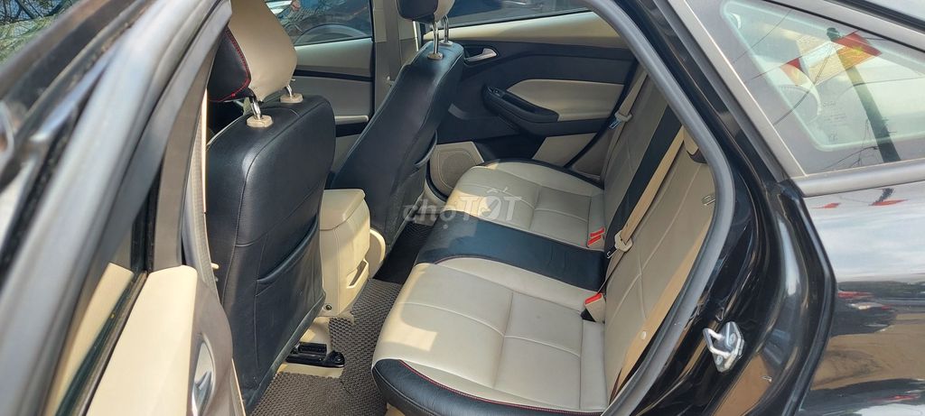 Chính chủ, Focus Trend 1.6, xe cá nhân rất chất. Mua bán Ô tô tại Quận Nam Từ Liêm Hà Nội được đăng bởi Trương Nam Sơn hình 6