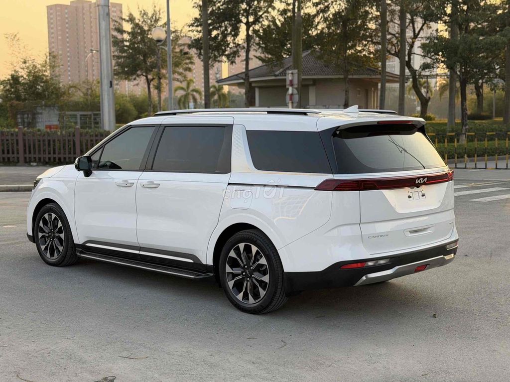 Kia Carnival Premium 2.2D 8S sx  2024. Mua bán Ô tô tại Quận Cầu Giấy Hà Nội được đăng bởi Auto 6666 hình 7