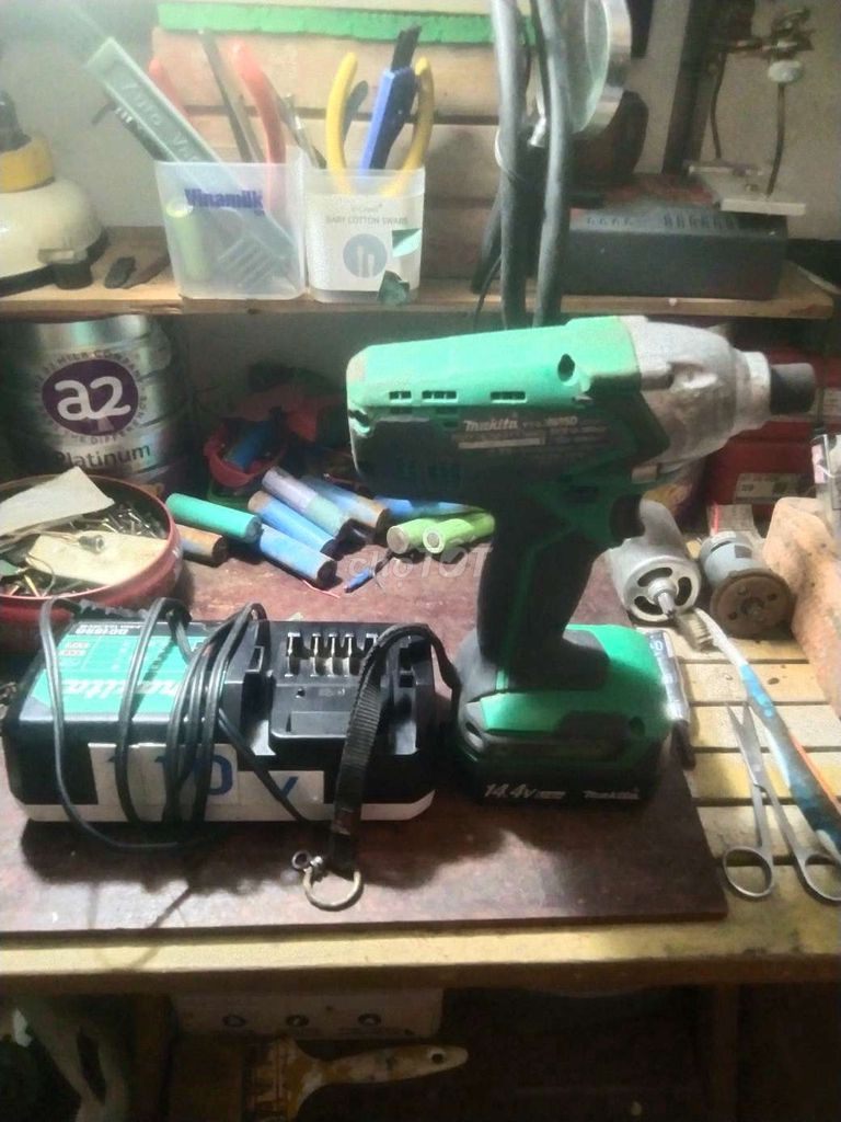 Máy khoan vặn vít Makita 14.4V Xanh lá Nhật Bản. Mua bán Đồ chuyên dụng, Giống nuôi trồng tại Thành phố Huế Thừa Thiên Huế được đăng bởi Nhất Linh hình 1