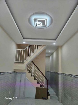 Аренда · 2 комн. · 26 м² · Quận 7, ул. Đường Huỳnh Tấn Phát