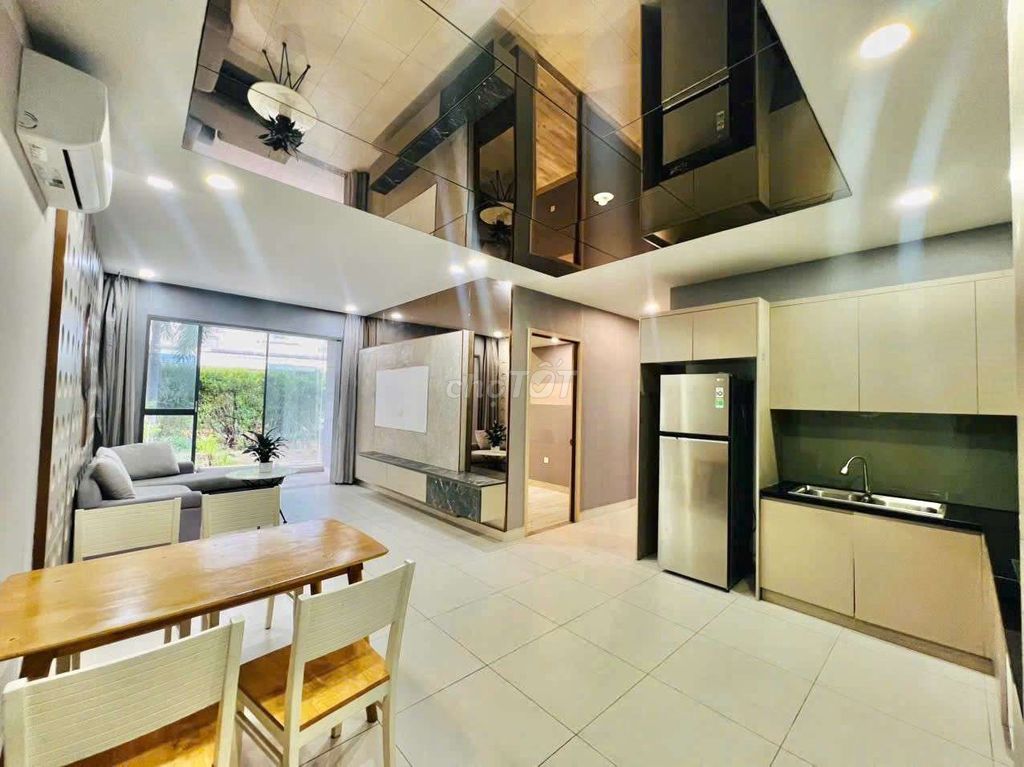 Аренда · 3 комн. · 160 м² · Quận 7, ул. Đường Hoàng Quốc Việt