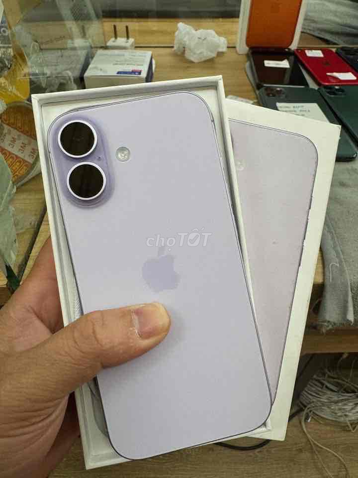 Apple iPhone 17 128GB Tím Như mới. Mua bán Điện thoại tại Quận Đống Đa Hà Nội được đăng bởi Thương Nguyễn hình 1