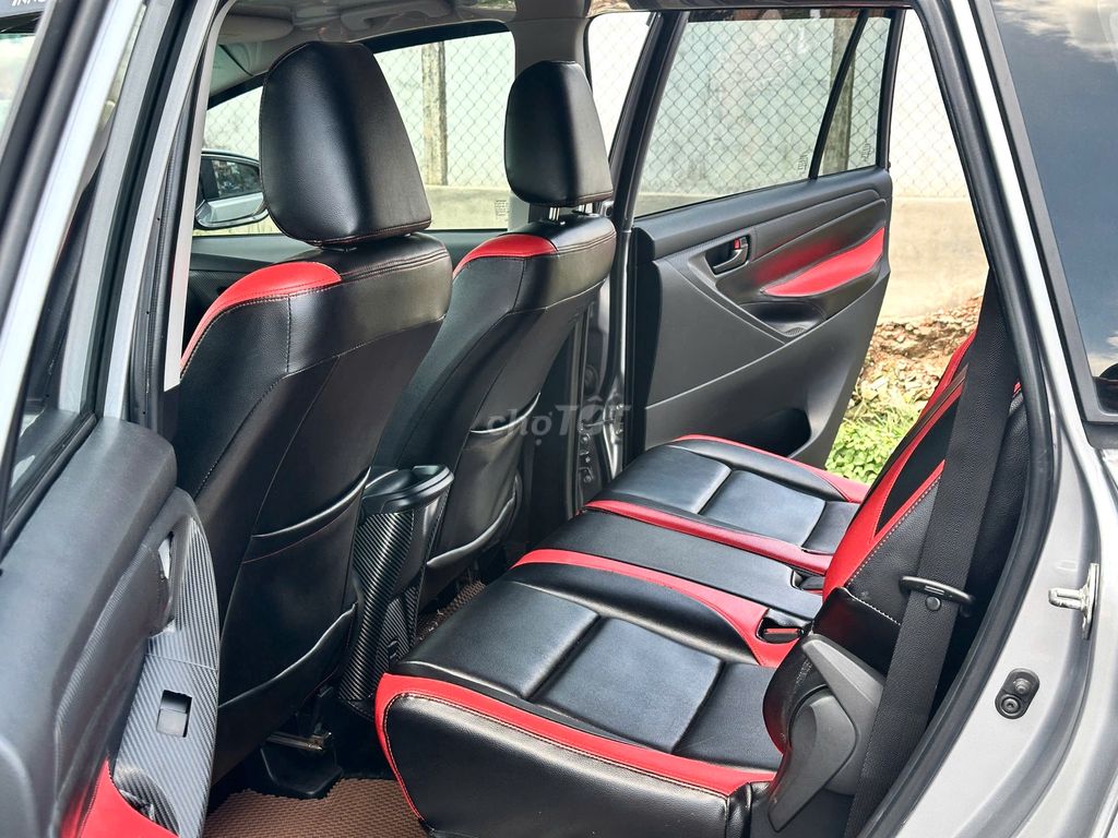 Toyota Innova 2019 2.0E số sàn 8 chỗ rộng rãi. Mua bán Ô tô tại Quận 12 Tp Hồ Chí Minh được đăng bởi Quang hình 9