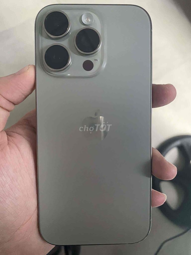 iPhone 16 Pro 128GB TiTan Tự Nhiên VN/A. Mua bán Điện thoại tại Quận 10 Tp Hồ Chí Minh được đăng bởi Tran Hung hình 1