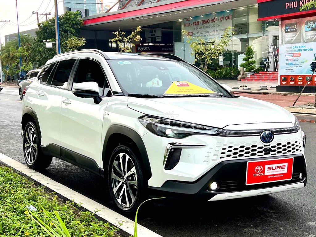 BÁN CROSS XĂNG ĐIỆN 2024 XE ĐI GIA ĐÌNH NHƯ MỚI. Mua bán Ô tô tại Thành phố Thủ Đức Tp Hồ Chí Minh được đăng bởi Thuỳ Vũ Toyota Đông Sài Gòn hình 11