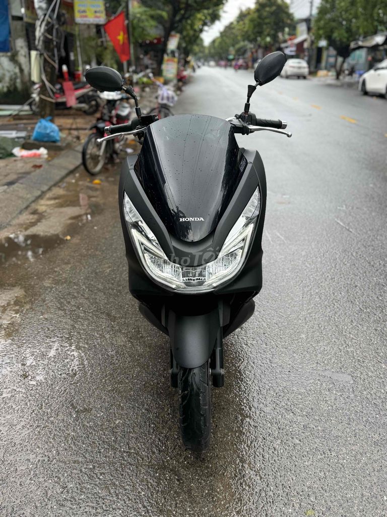 Honda PCX 2017 SMARTKEY B.số 43 Góp trả trướv 6tr. Mua bán Xe máy tại Quận Liên Chiểu Đà Nẵng được đăng bởi Hòa Xe Máy Cũ hình 4