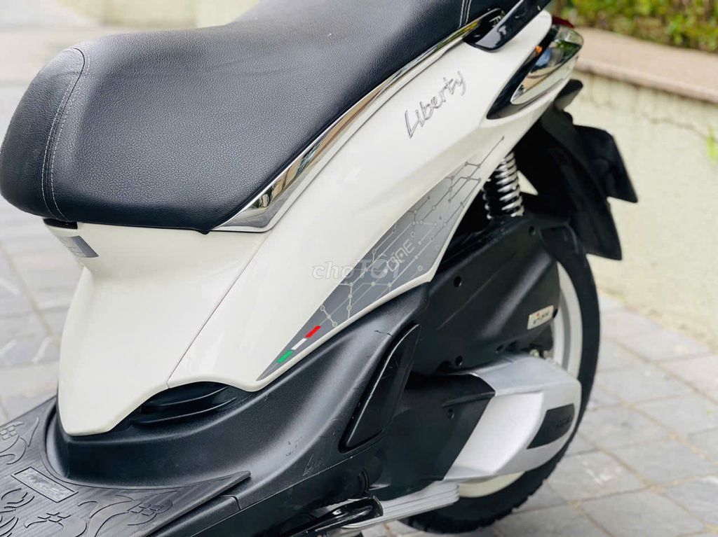 PIAGGIO LIBERTY ABS TRẮNG CHÍNH CHỦ BIỂN 29. Mua bán Xe máy tại Quận Nam Từ Liêm Hà Nội được đăng bởi MAI HÒA hình 5