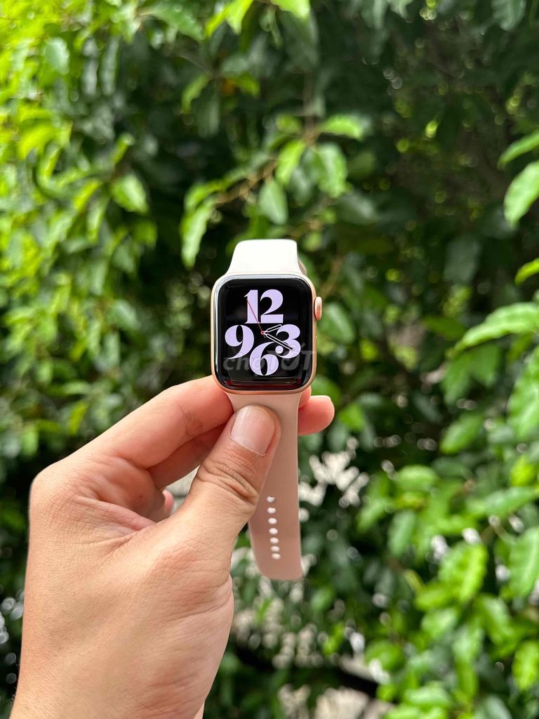 Apple Watch SE 40mm Rosegold 99%