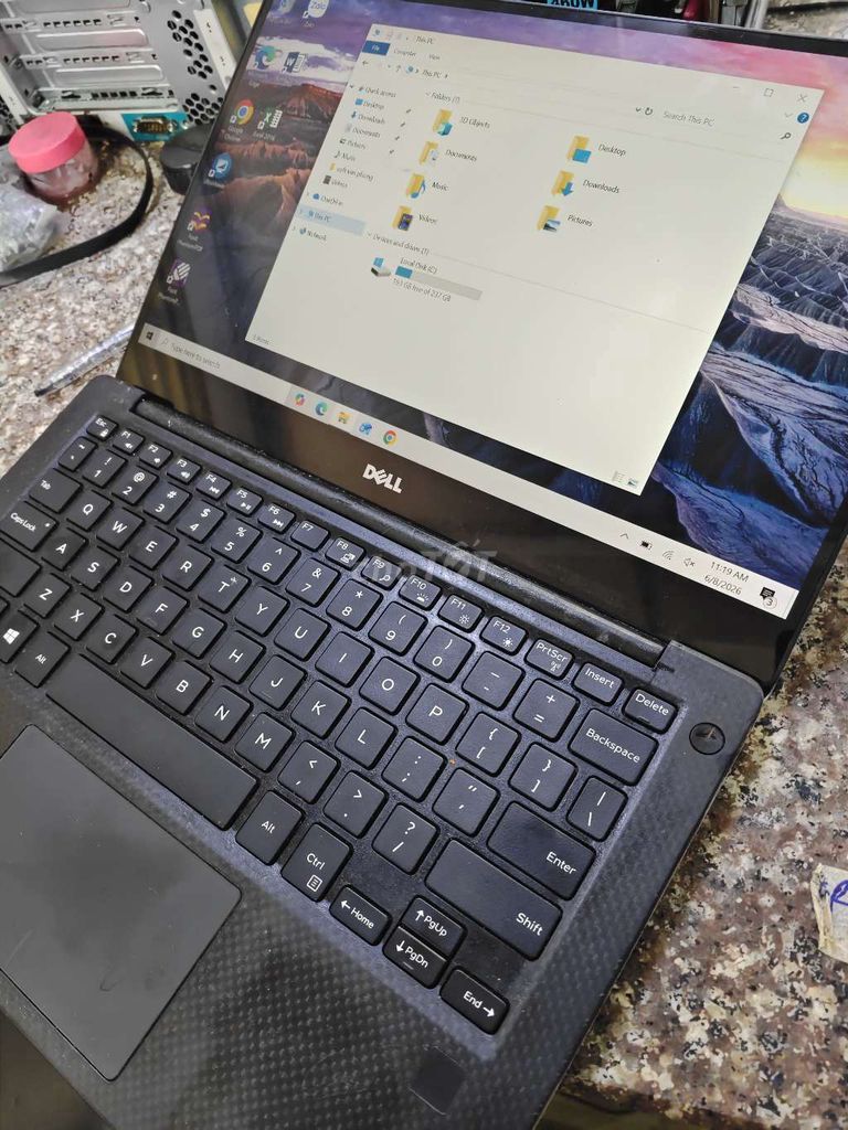 Dell XPS 13 9360 i5-7200U 8GB/256GB. Mua bán Laptop tại Quận Tân Phú Tp Hồ Chí Minh được đăng bởi Hoài Văn hình 1