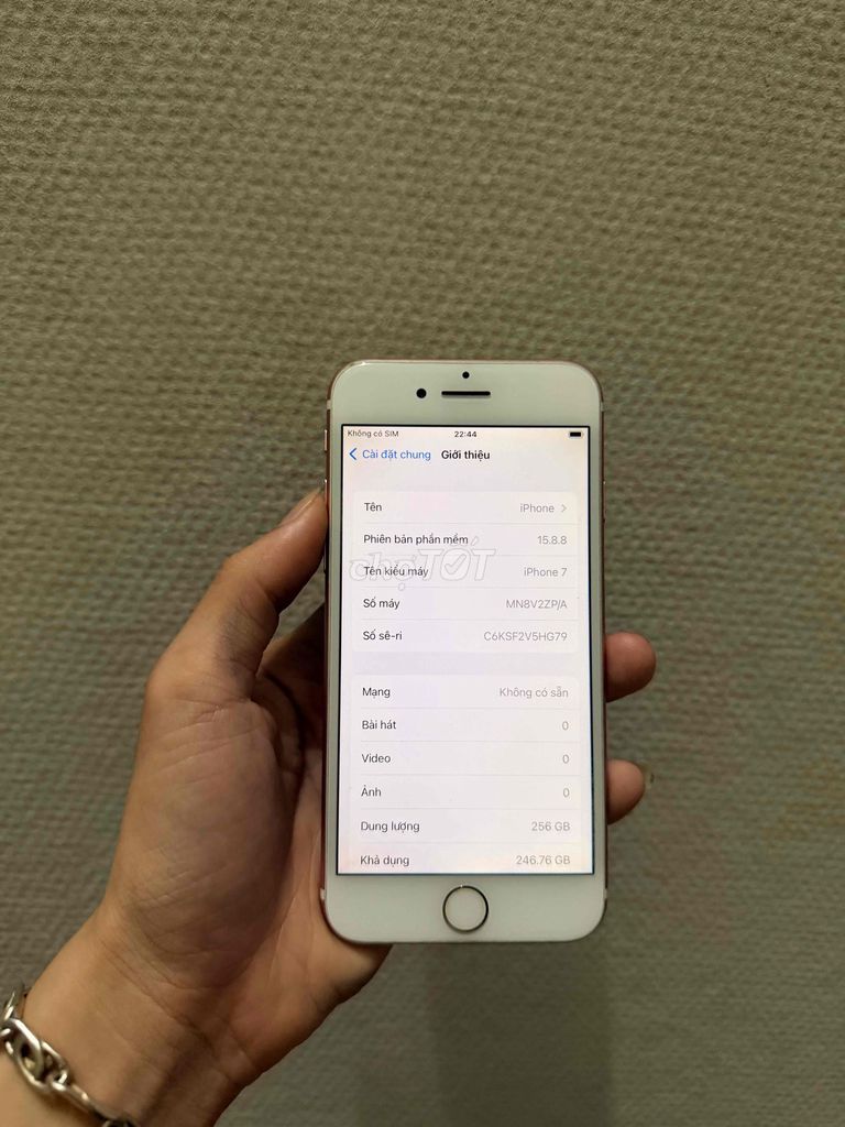 iPhone 7G 256gb hơi hiếm quốc tế full chức năng. Mua bán Điện thoại tại Thành phố Thủ Đức Tp Hồ Chí Minh được đăng bởi Nguyễn Duy hình 1