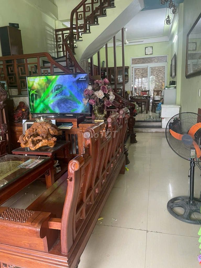 CẦN BÁN NHÀ 4 TẦNG THÀNH PHỐ THÁI BÌNH. Mua bán nhà ở tại Thành phố Thái Bình Thái Bình được đăng bởi Mai Chi hình 2