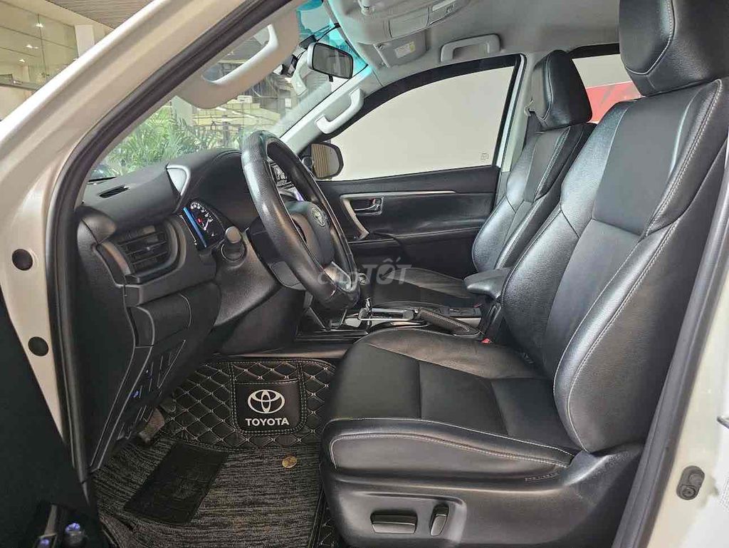 Toyota Fortuner 2.4AT 4X2 2024 Xe hãng bán. Mua bán Ô tô tại Quận Tân Phú Tp Hồ Chí Minh được đăng bởi TRƯƠNG THANH TUYỀN hình 6