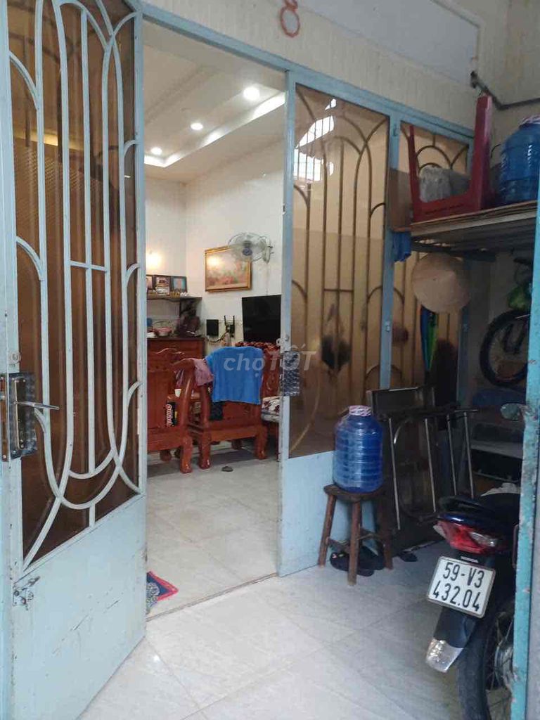 Дом в переулке для авто, 4.2 x 13 м, 1 этаж, phường An Hội Đông, 4.5 млрд