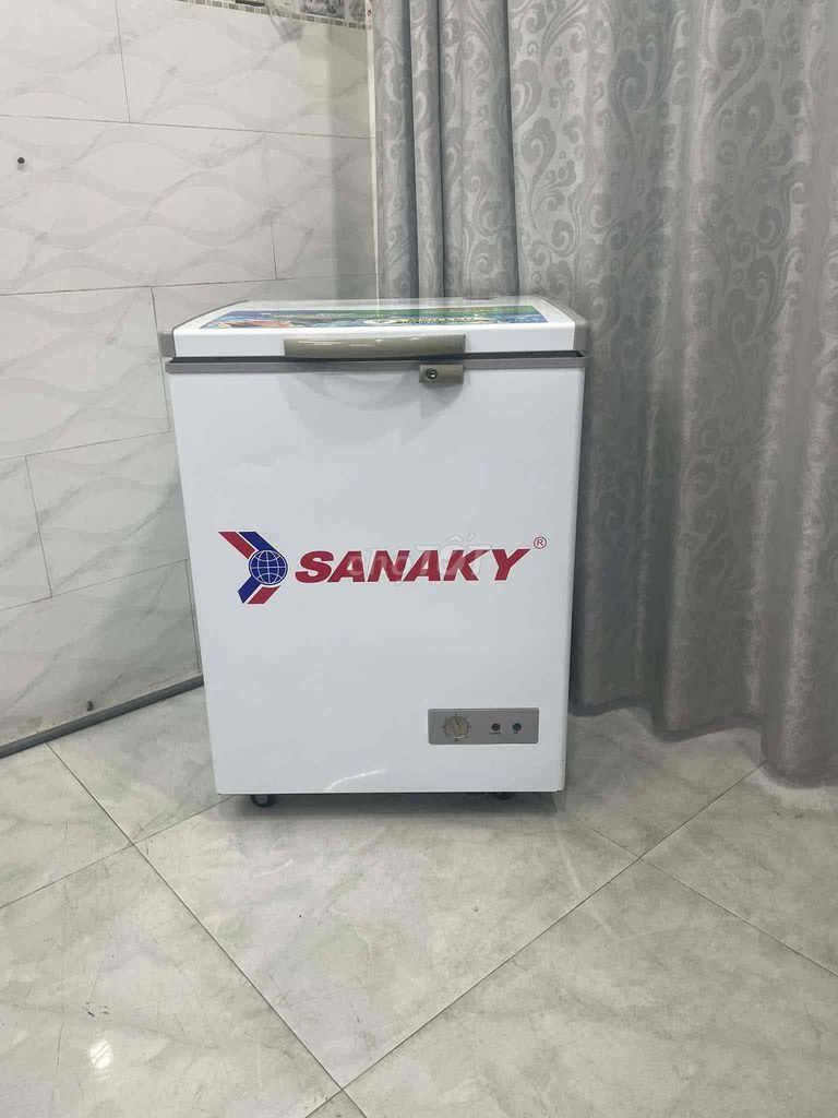 Tủ đông mini Sanaky 100L ,trắng sạch