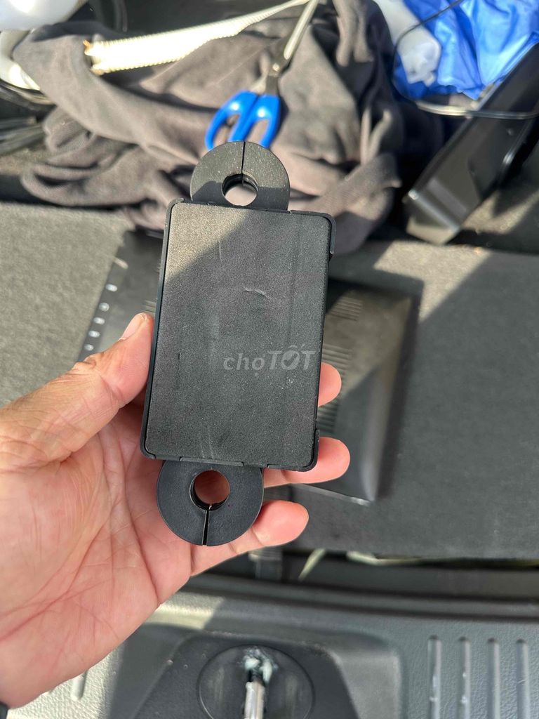 Màn hình ô tô màu Đen. Mua bán Phụ tùng xe tại Thị xã Tân Uyên Bình Dương được đăng bởi Luyến hình 5